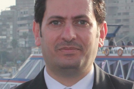 الدكتور جاسم محمد الجنابي مستشار الرئيس للشؤون الدولية والثقافية. العراق Dr. Jassim Mohammed Al Janabi, Advisor to the President for International and Cultural Affairs. Iraq